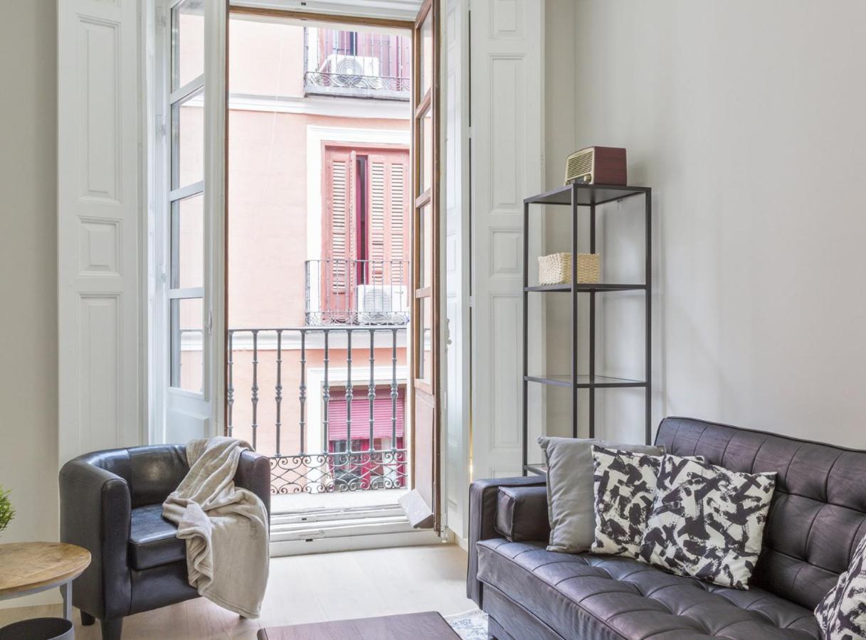 מדריד Charming City Center Apartment For 4 Perfect Location, Espoz Y Mina III מראה חיצוני תמונה